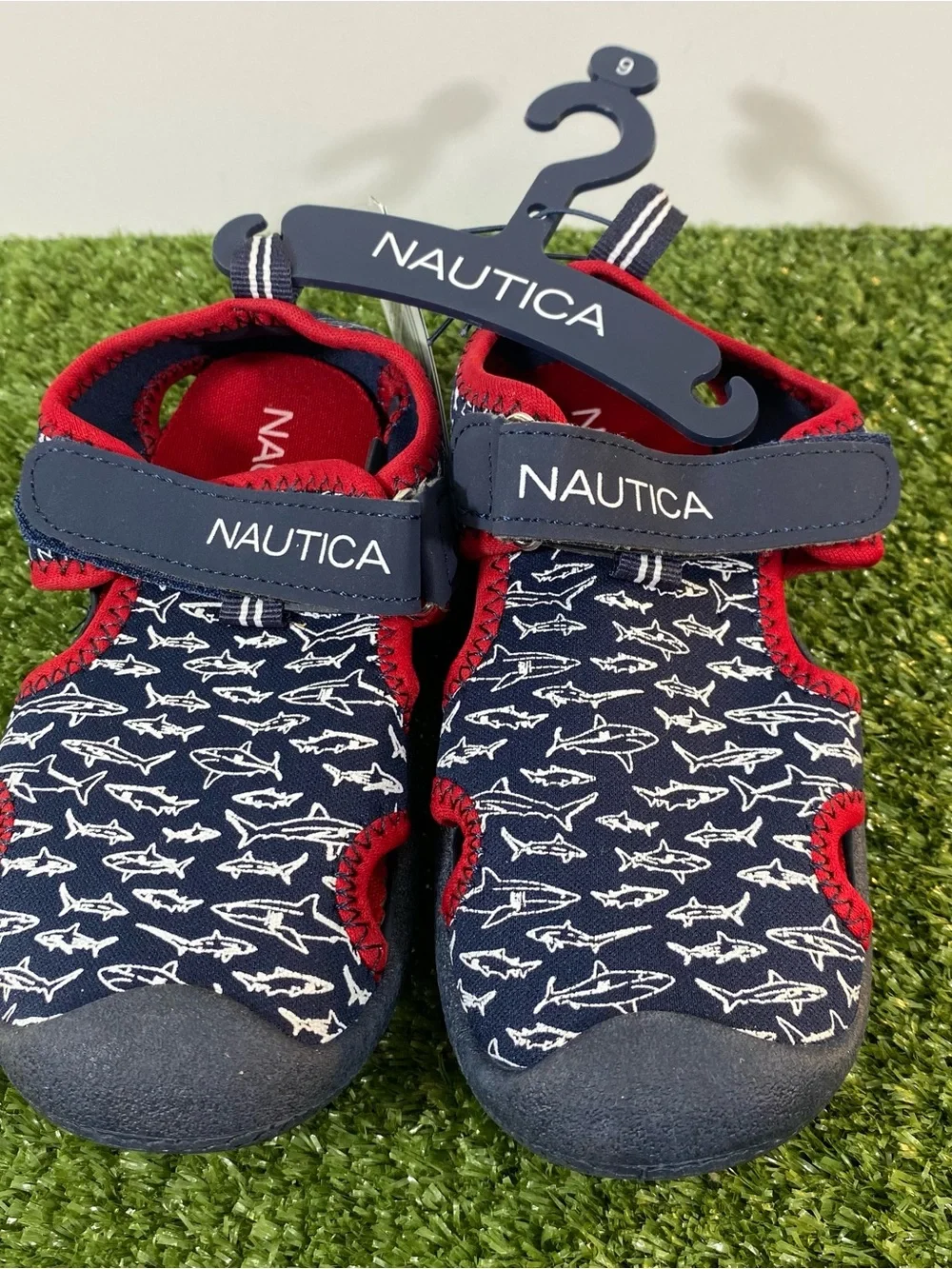 Nautica Water Shoes Little Kids Boys Girls Size 9 Blue Red Sharks Closed Toe New